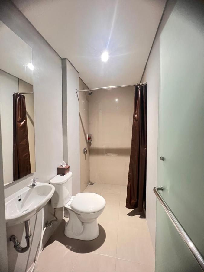 Sleep Studio Hotel City Center Surabaya Exterior photo